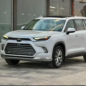 Toyota Grand Highlander 2024