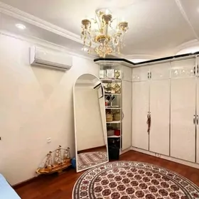 Satlyk jay 11mkr  2 etaž