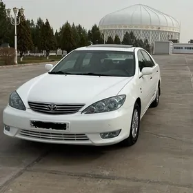 Toyota Camry 2005
