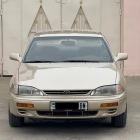 Toyota Camry 1995