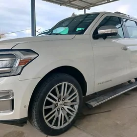 Ford Expedition 2023