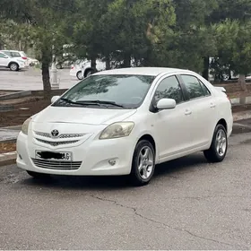 Toyota Yaris 2008