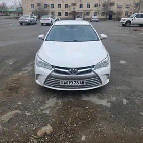 Toyota Camry 2016
