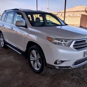 Toyota Highlander 2011