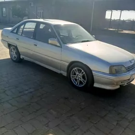 Opel Omega 1990