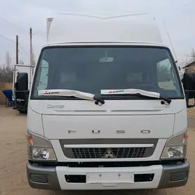 Mitsubishi Canter 2025