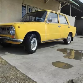 Lada 2104 1985