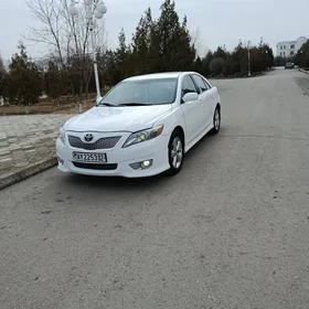 Toyota Camry 2010