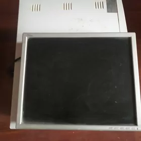 Kompyuter monitor