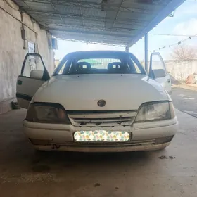 Opel Omega 1990