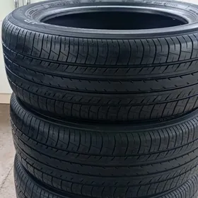 215 55 17 YOKOHAMA yyl 2023