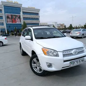 Toyota RAV4 2011