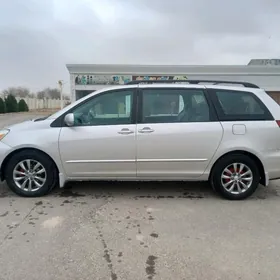 Toyota Sienna 2005