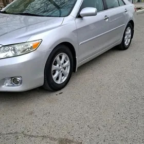 Toyota Camry 2010