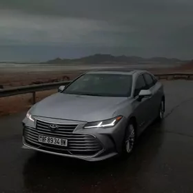 Toyota Avalon 2019