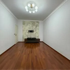 3 ком гауданка 1 эт 10 мкр