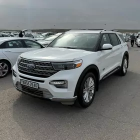 Ford Explorer 2023