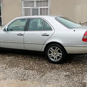 Mercedes-Benz C-Class 1996