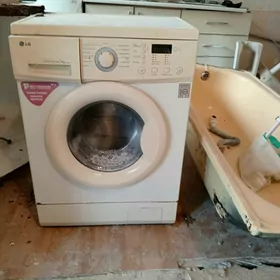 unitaz. wanna.umuwalnik.gaz.