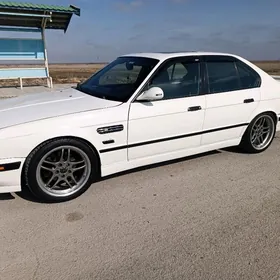 BMW E34 1989