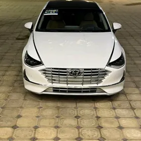 Hyundai Sonata Hybrid 2022