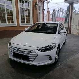 Hyundai Elantra 2018