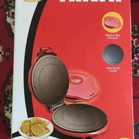 Вафельница Никая