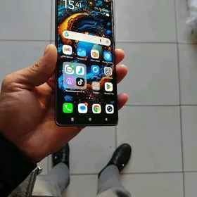 Infinix hot 50pro+ (16x256)