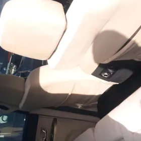 Mitsubishi Pajero 2021