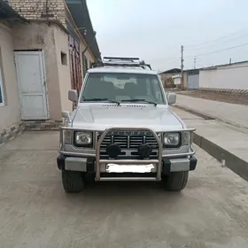 Mitsubishi Pajero 1996