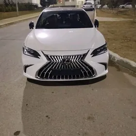 Lexus ES 2024