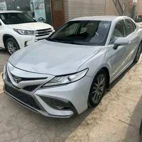 Toyota Camry 2022