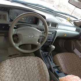 Toyota Camry 1999