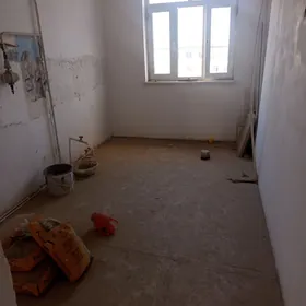 IPETEKA GOWDAN  4/2 ETAZY 4 KO