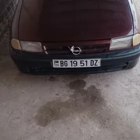 Opel Astra 1992
