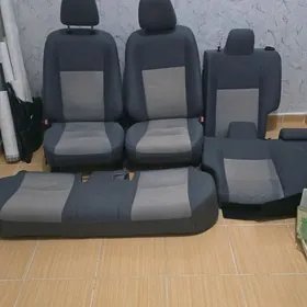 Комплект сидения