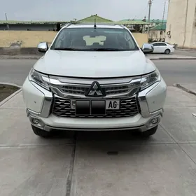 Mitsubishi Montero Sport 2019