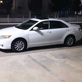 Toyota Camry 2010