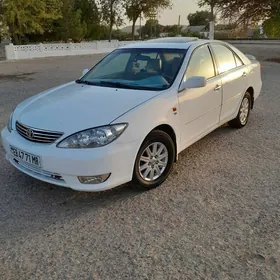 Toyota Camry 2005