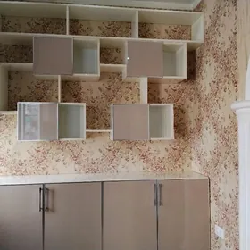 шкаф с полками