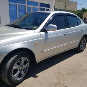 Daewoo Leganza 2001