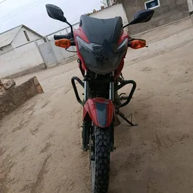 Yamaha Artistic 2019