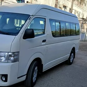 Toyota Hiace 2007