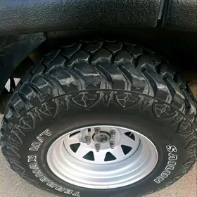 dika R15 Jeep grand cherokee