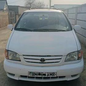 Toyota Sienna 2002