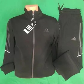 Sportiwka adidas