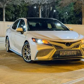 Toyota Camry 2023