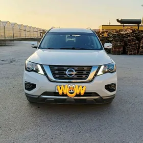 Nissan Pathfinder 2020