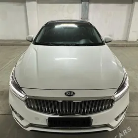 Kia Cadenza 2018