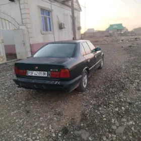 BMW 525 1993
